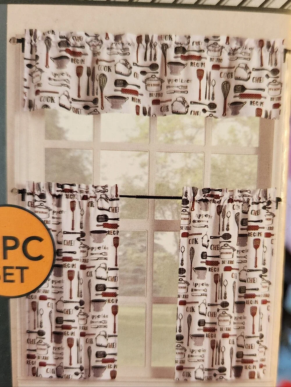 Red and White Tier & Valance Set - 2 Sets ■ New